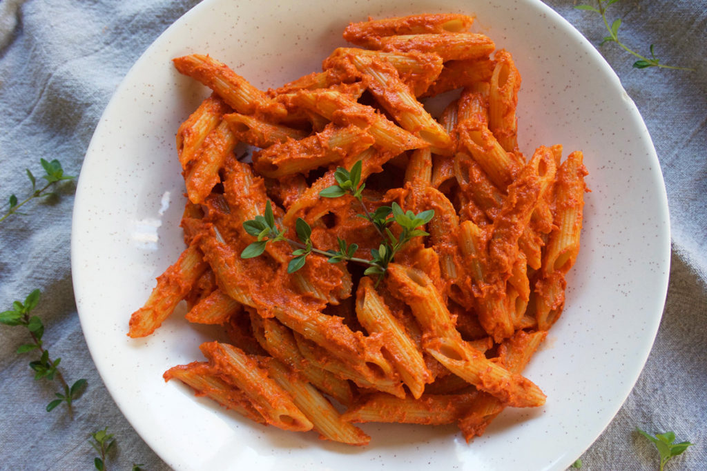 Roasted Red Pepper Pesto {Oil Free and Vegan}| Camp Topisaw